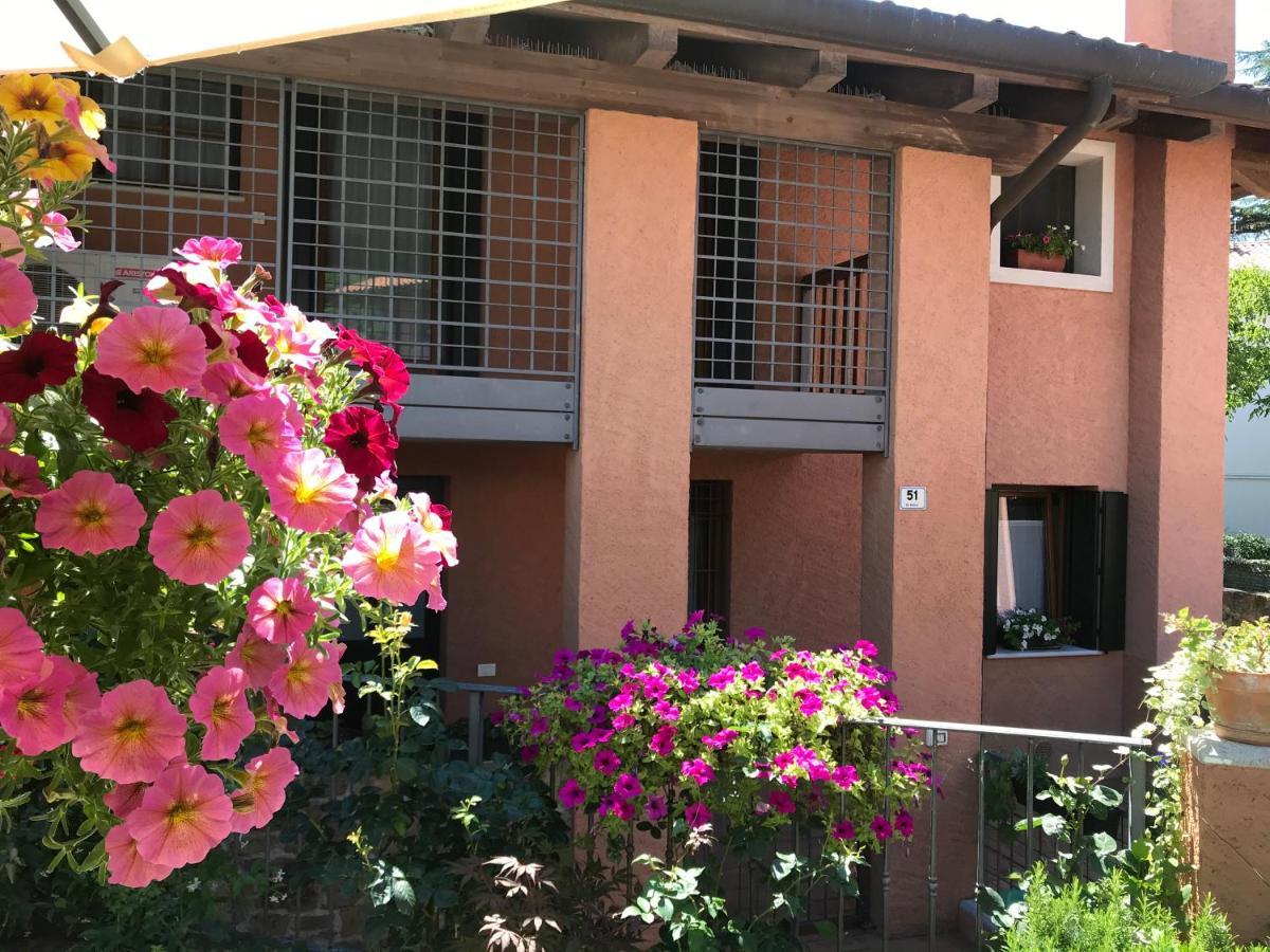 コルモンスCasa Del Balcone Fioritoアパートメント エクステリア 写真
