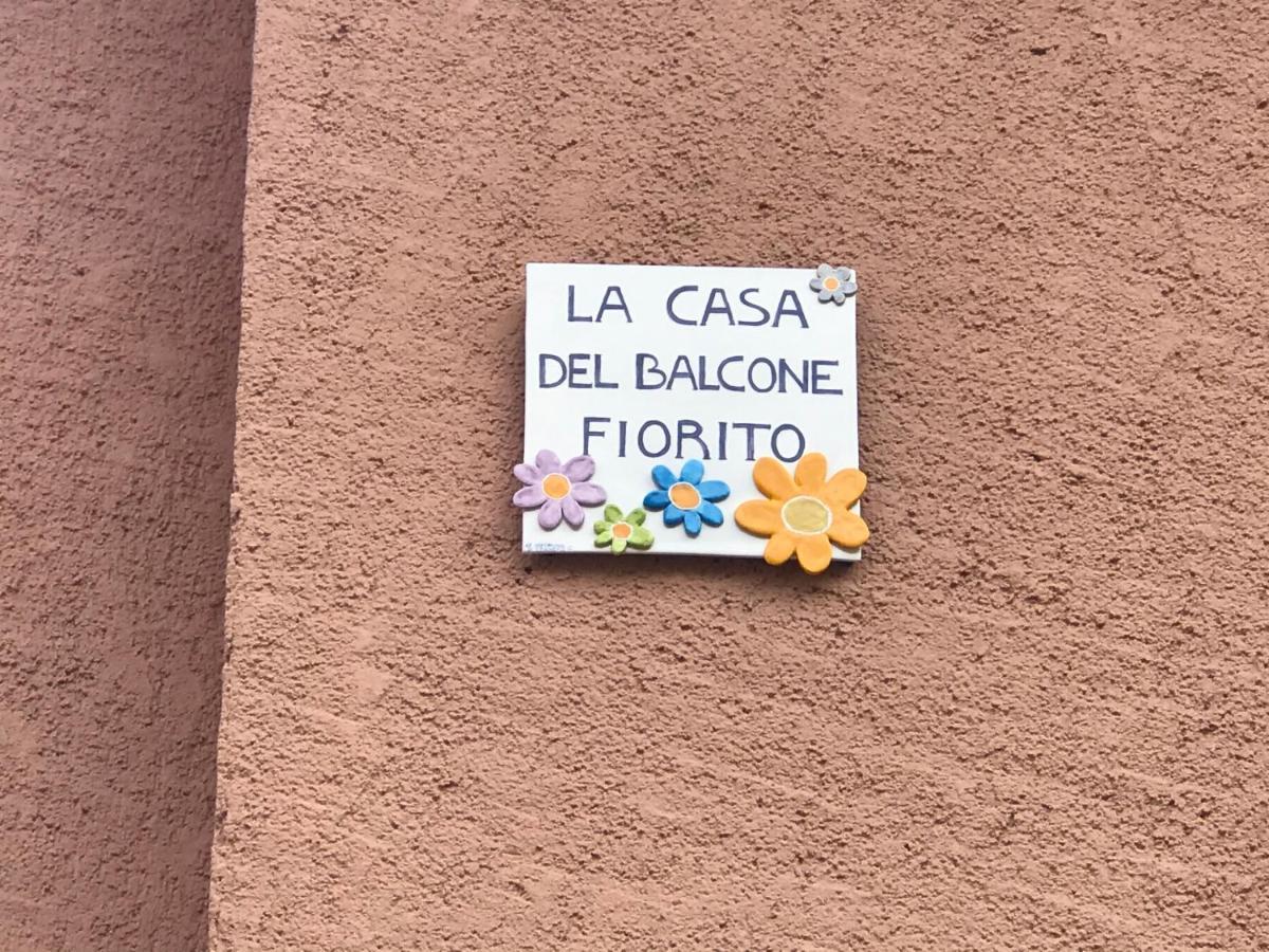 コルモンスCasa Del Balcone Fioritoアパートメント エクステリア 写真